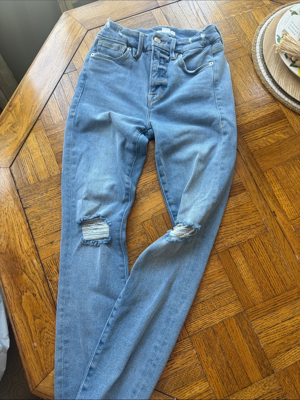 Good American Light Blue Ripped Skinny Jeans